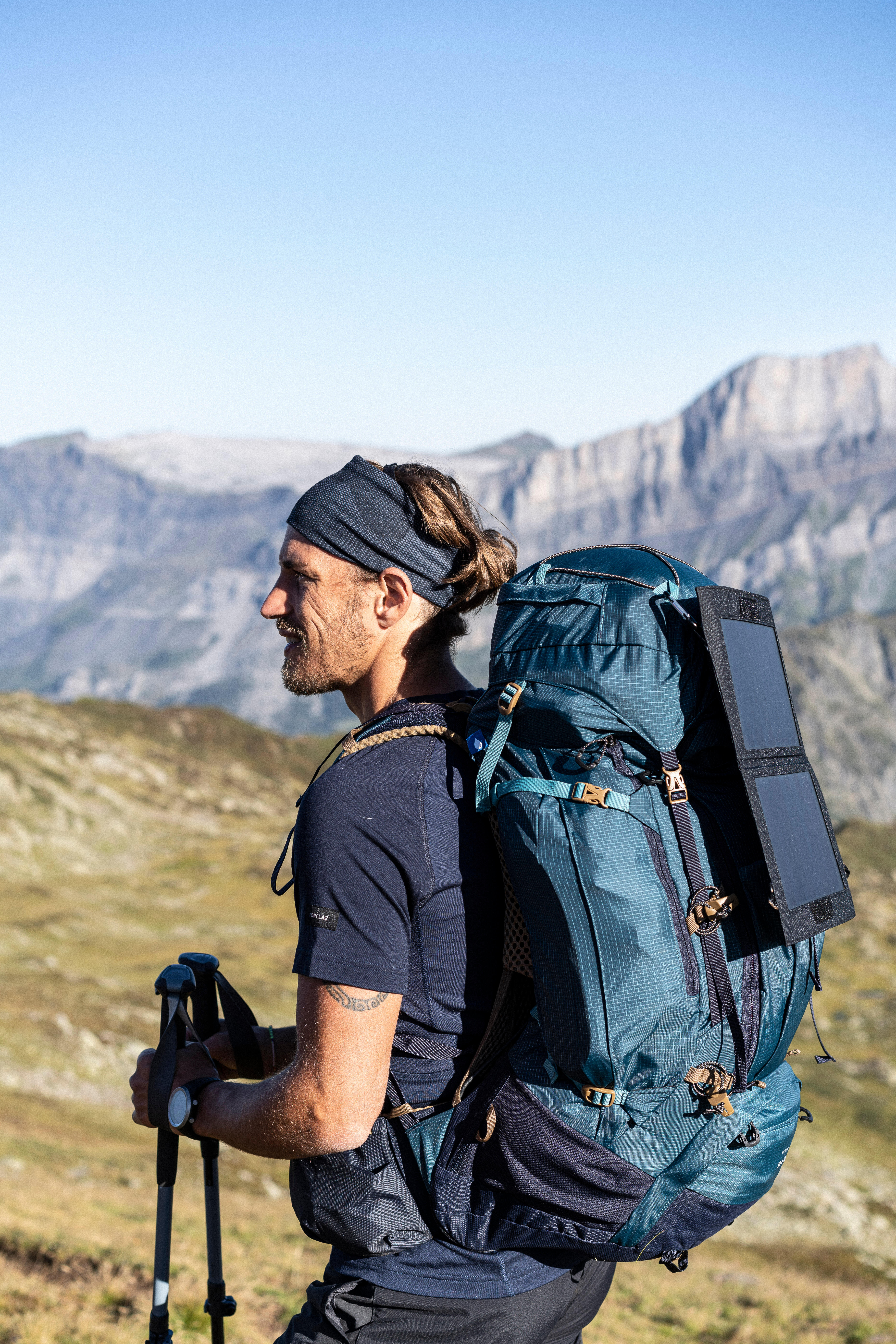 Men’s Trekking Backpack 50 + 10 L, MT 500 Air - FORCLAZ