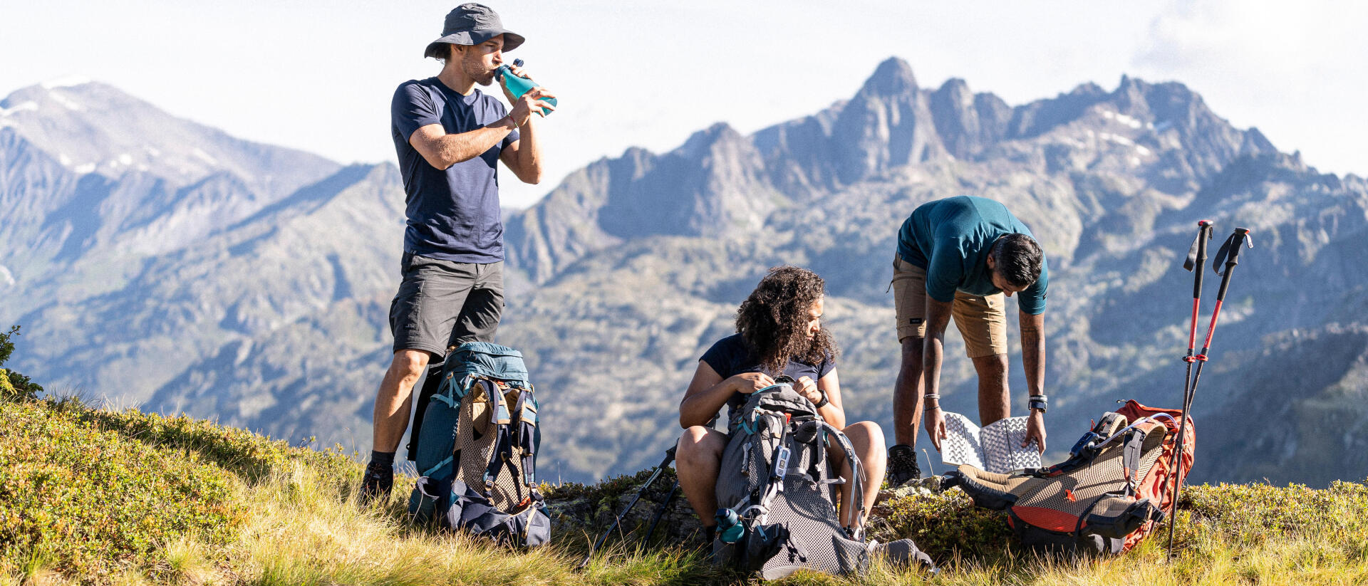 COMO DISTRIBUÍRES ADEQUADAMENTE A CARGA NA TUA MOCHILA?