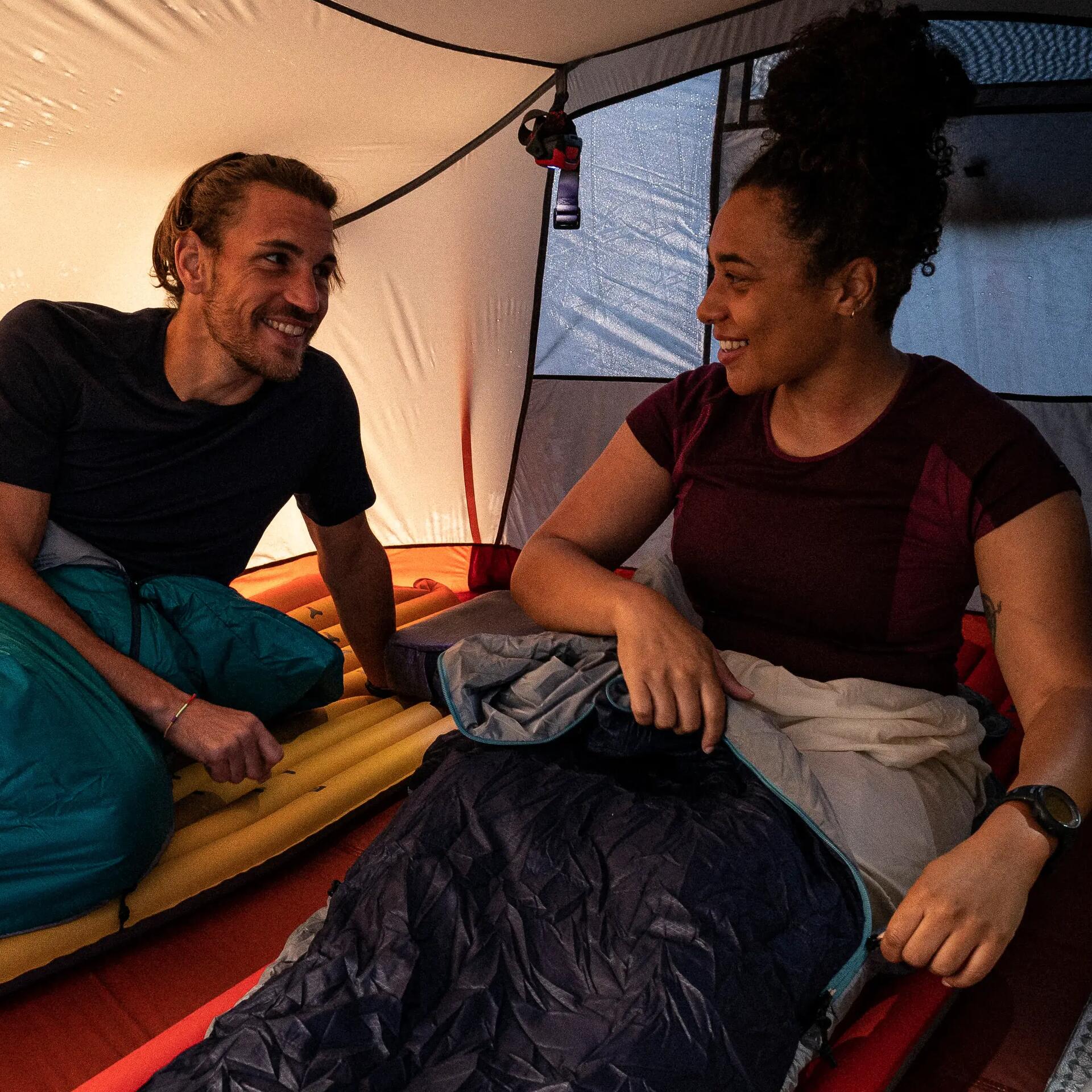 Le matériel DE NUIT pour un ROAD TRIP en van<br>