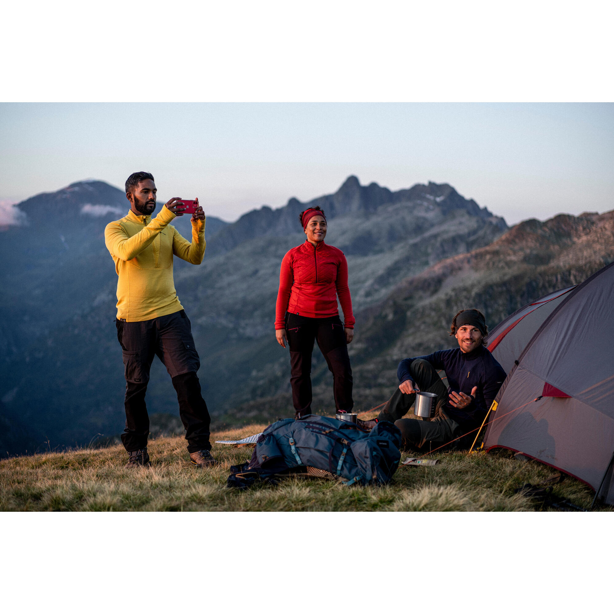 Брюки для треккинга в горах водоотталкивающие женские MT900  FORCLAZ