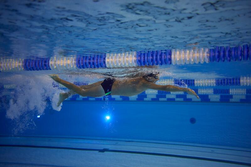 Slipki pływackie dla dzieci Nabaiji 900 Yoke Grad