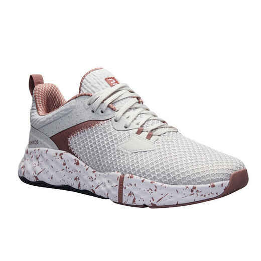 
      Women's Fitness Shoes 520 - White/Pink
  