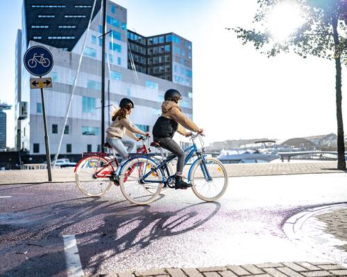 faire-du-velo-en-ville-avec-les-enfants