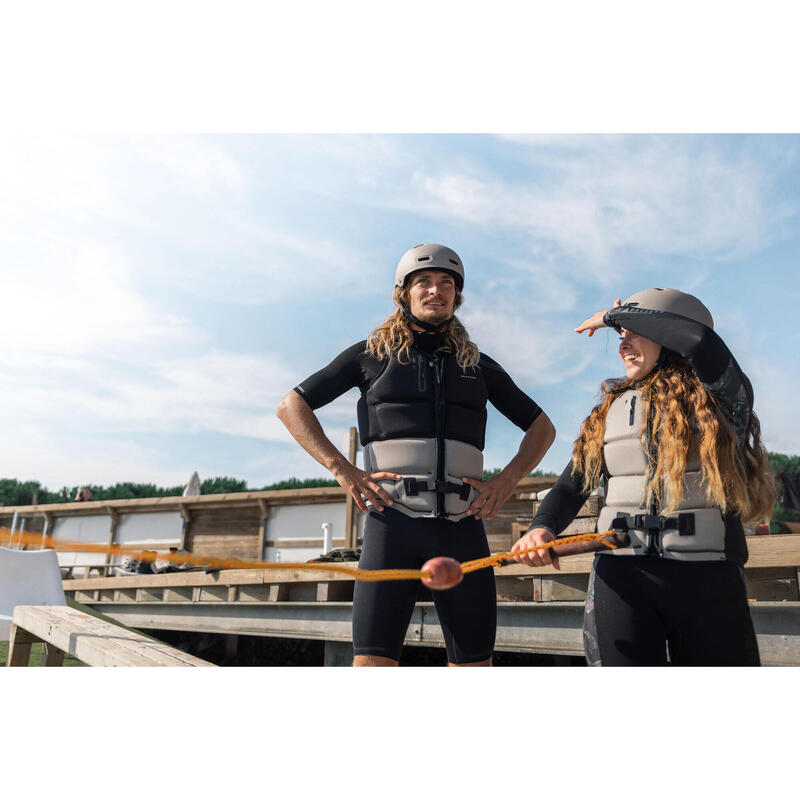 Pánská wakeboardová plovací vesta 500 50 N béžová