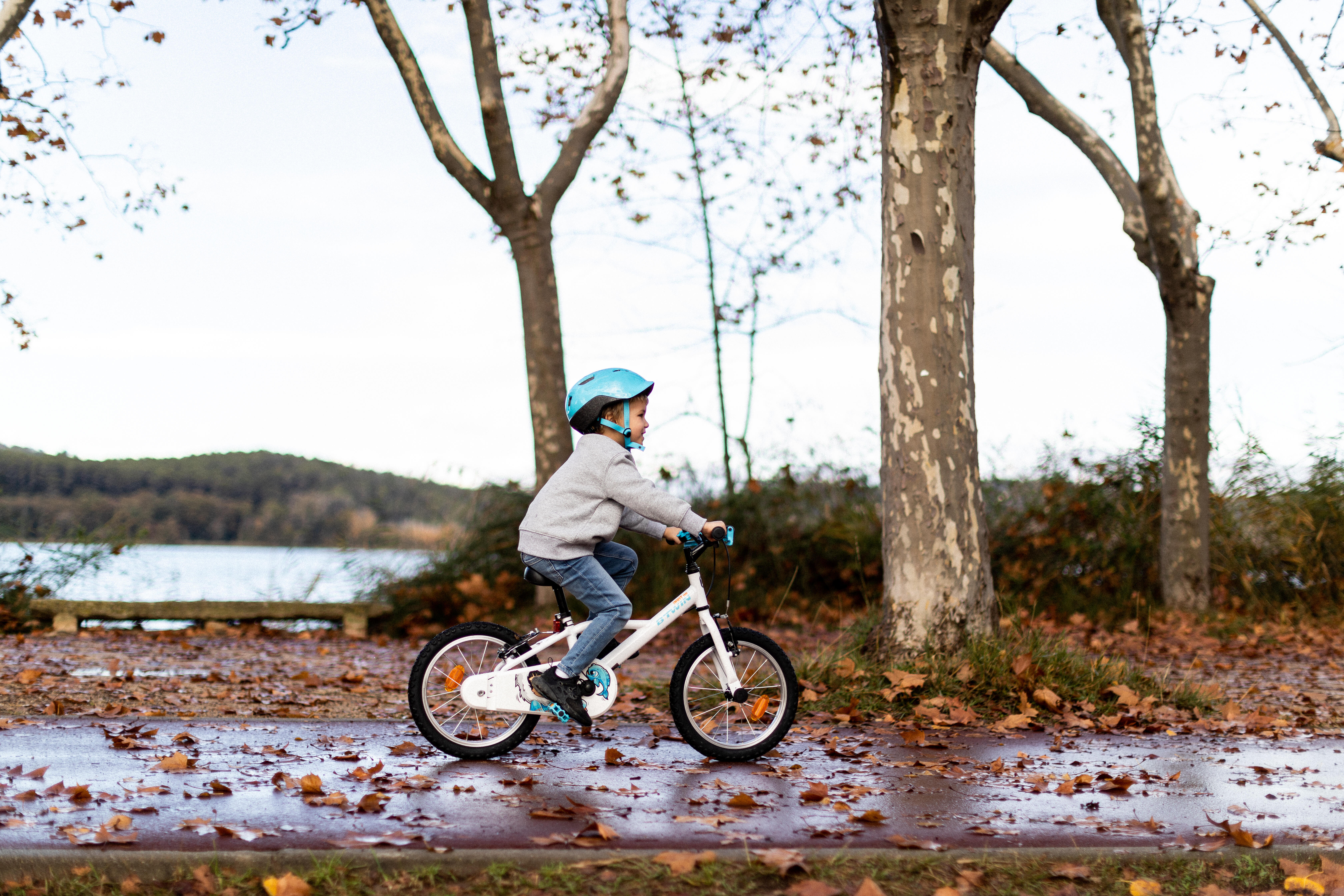 Btwin cheap inuit 100