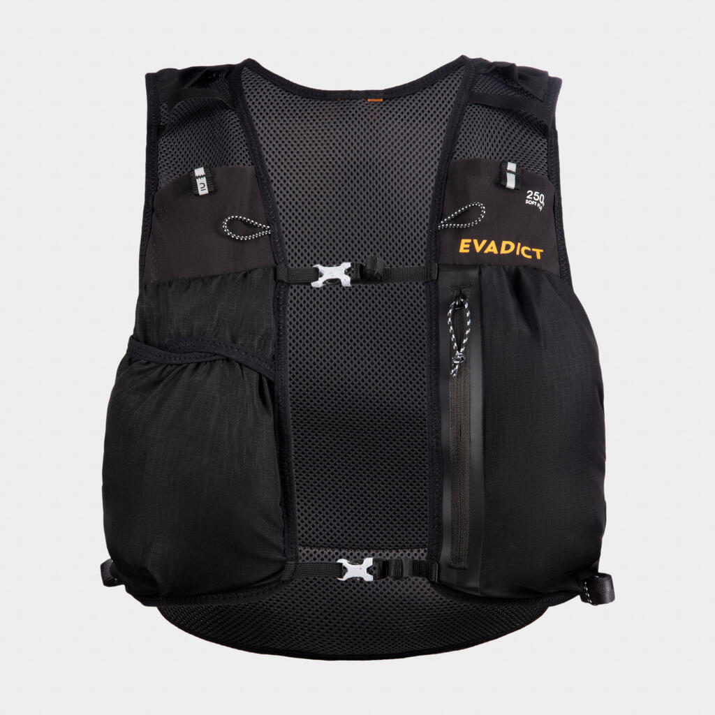 SAC TRAIL RUNNING 5L NOIR - VENDU AVEC POCHE À EAU 1L