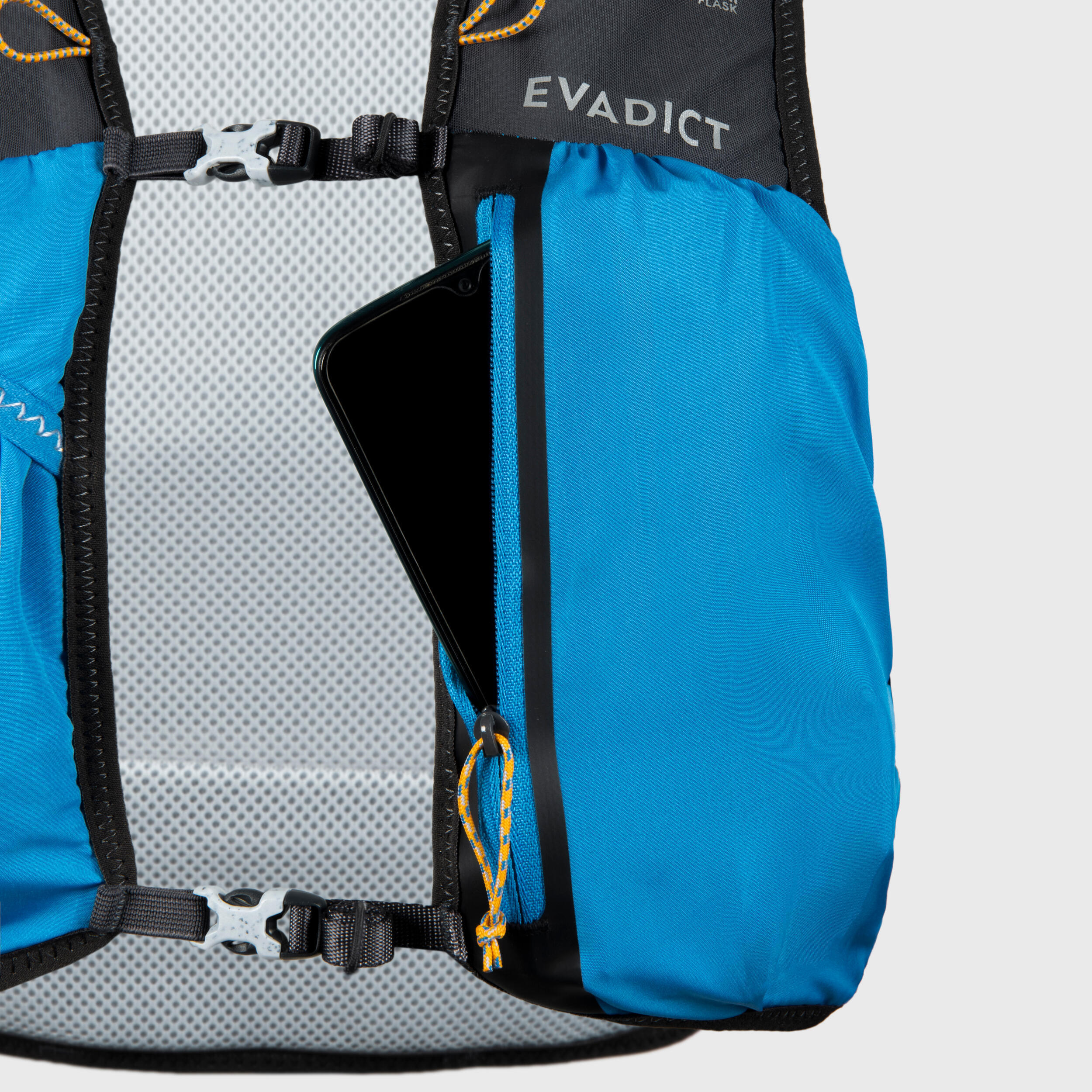 5L TRAIL RUNNING BAG - BLUE - SOLD WITH 1L WATER BLADDER 6/12
