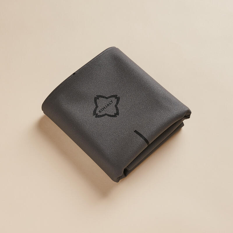 Yogamat oplegmat voor yogareis opvouwbaar 180 cm x 62 cm x 1,3 mm grijs