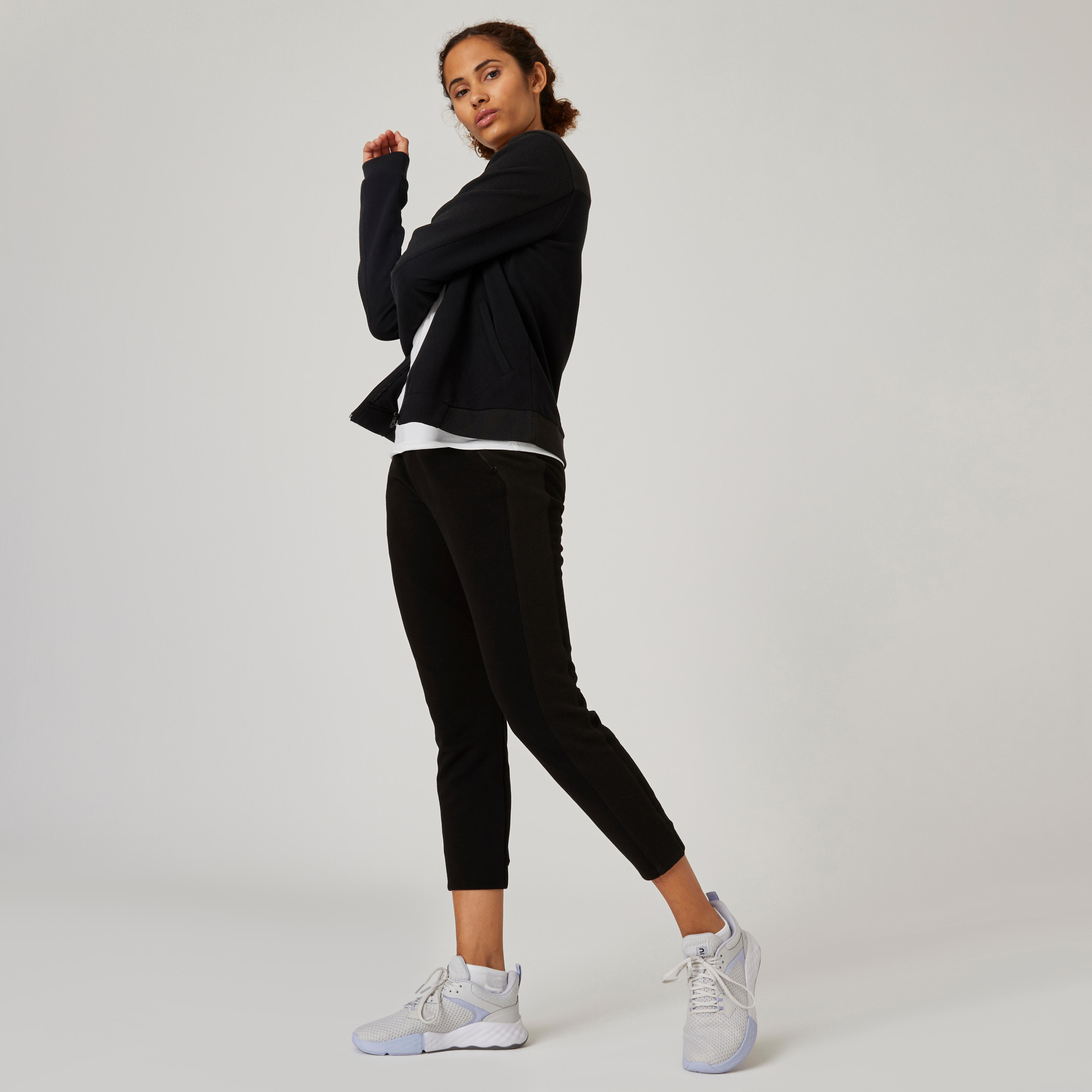 Pantaloni da jogging fitness 7/8 da donna - 520 Nero