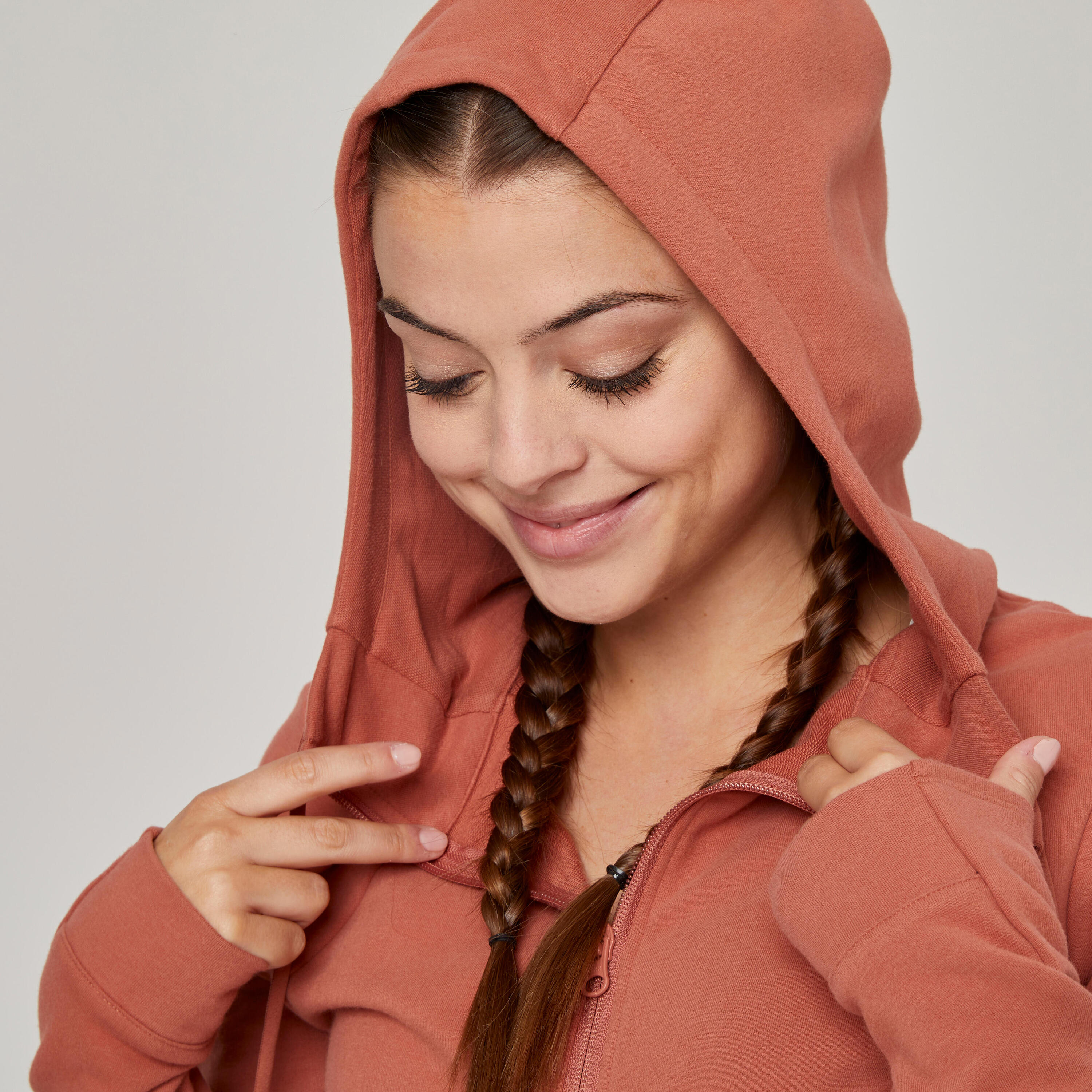 Felpa donna fitness 520 con cappuccio seppia 5/7