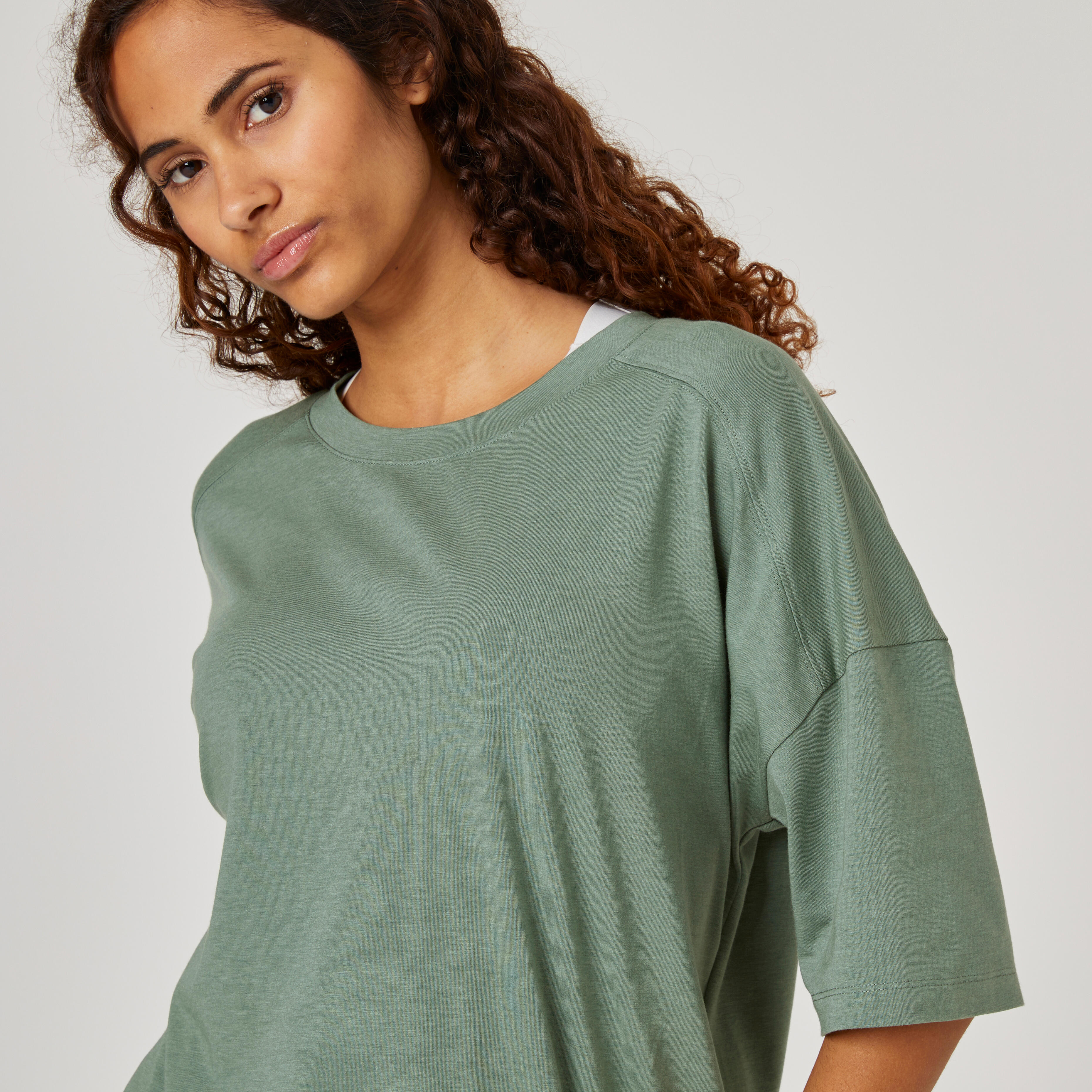 Women's Short-Sleeved Loose-Fit Crew 