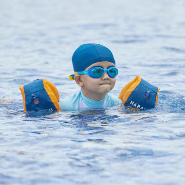 Welche Vorteile bringt Babyschwimmen?