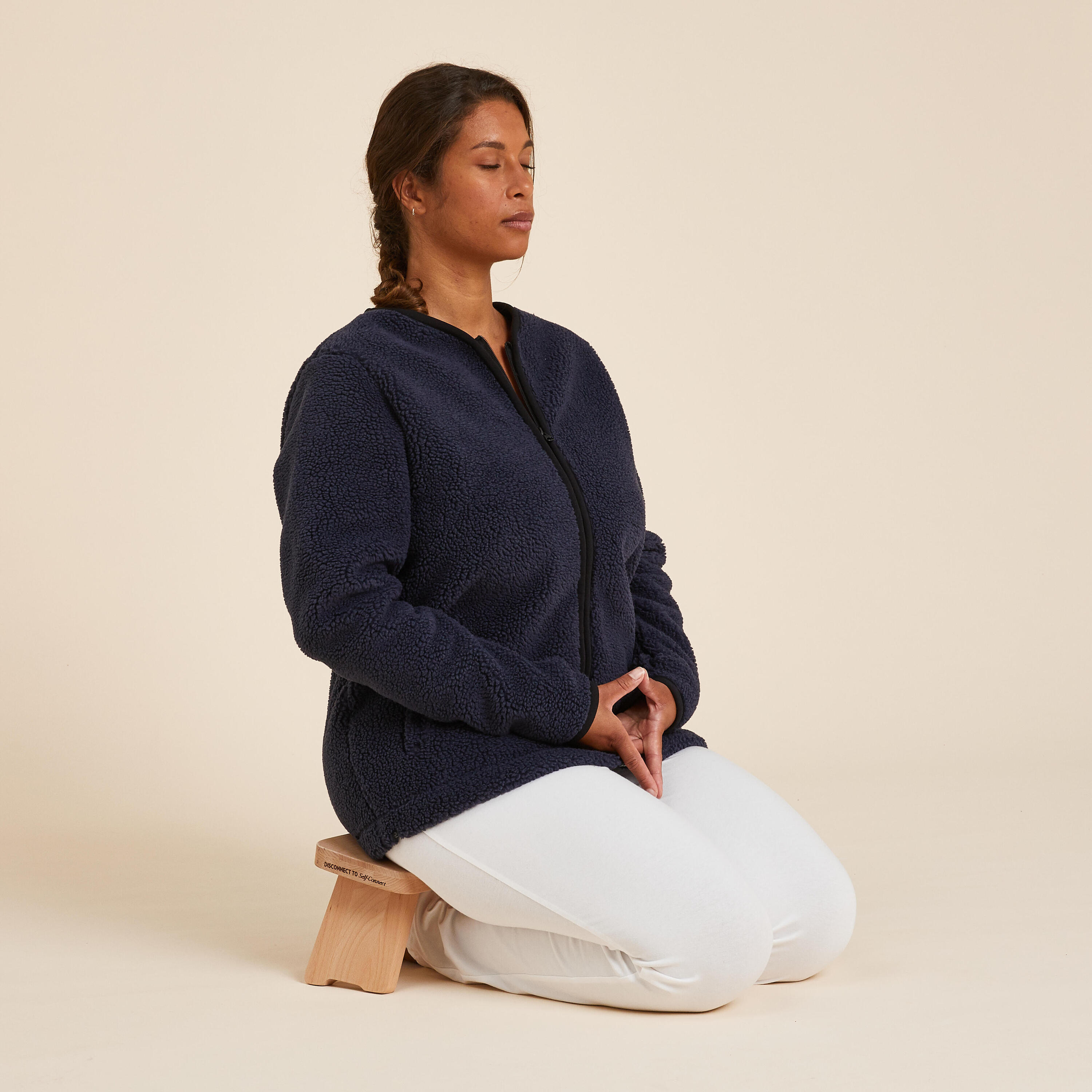 CASACO MULHER SHERPA YOGA AZUL MARINHO 2/9