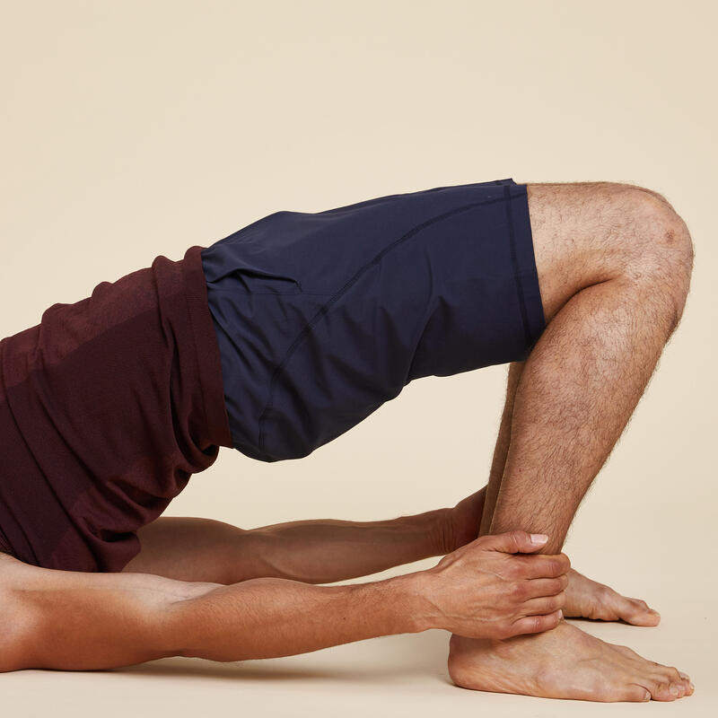 Lichte short voor dynamische yoga heren marineblauw