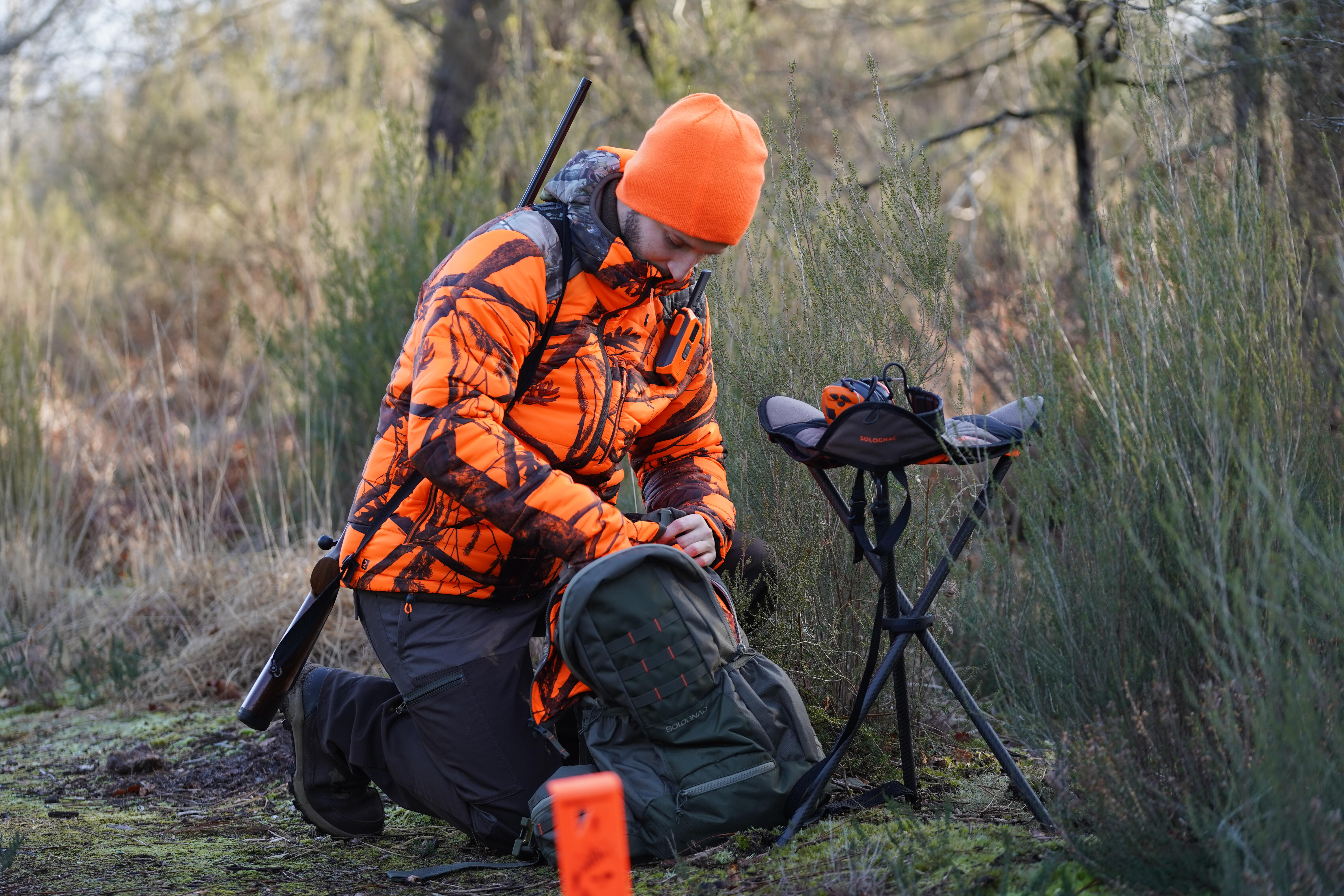 TUQUE CHASSE 300 RÉVERSIBLE ORANGE VERT - SOLOGNAC