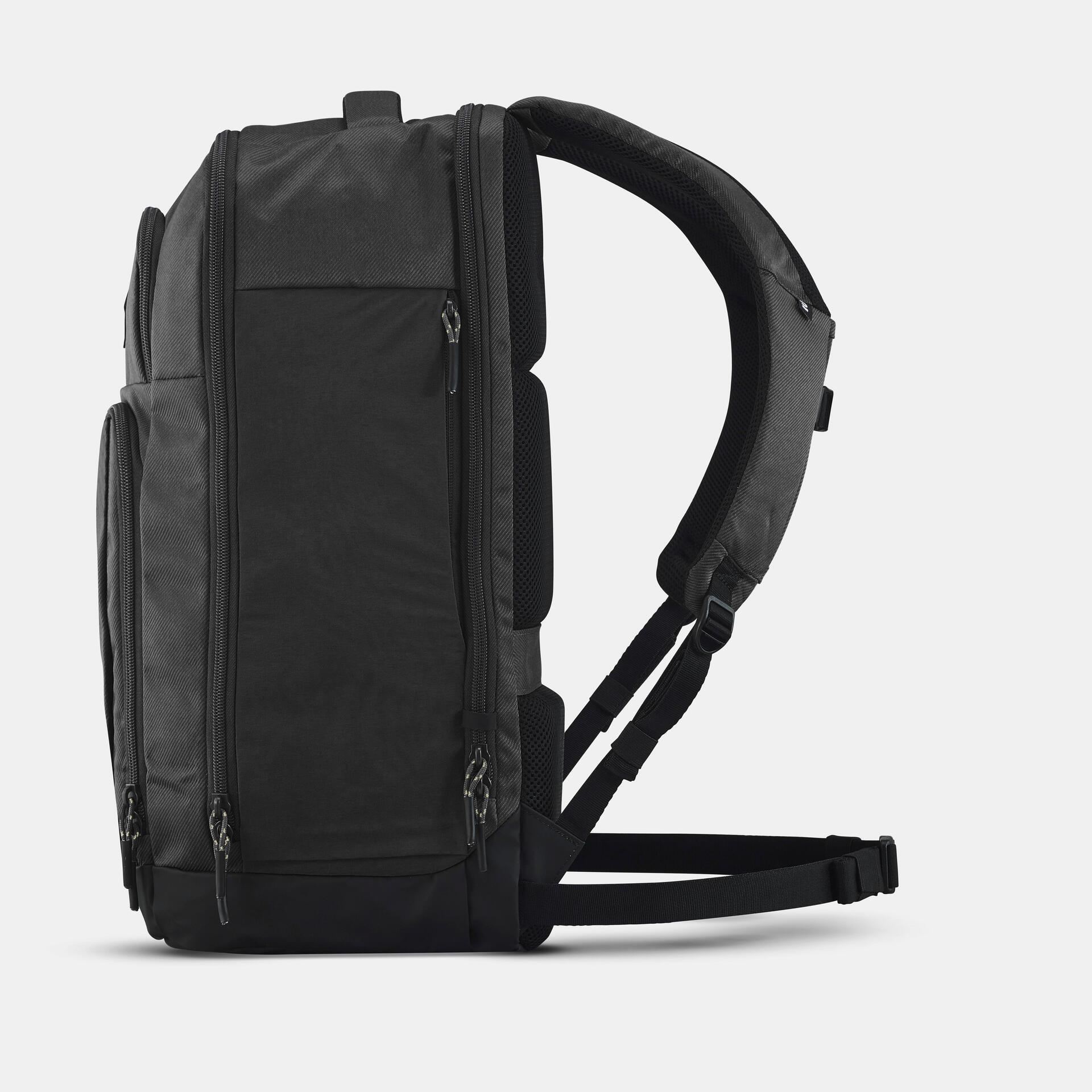 Balo dã ngoại 32L - NH Escape 500 đen