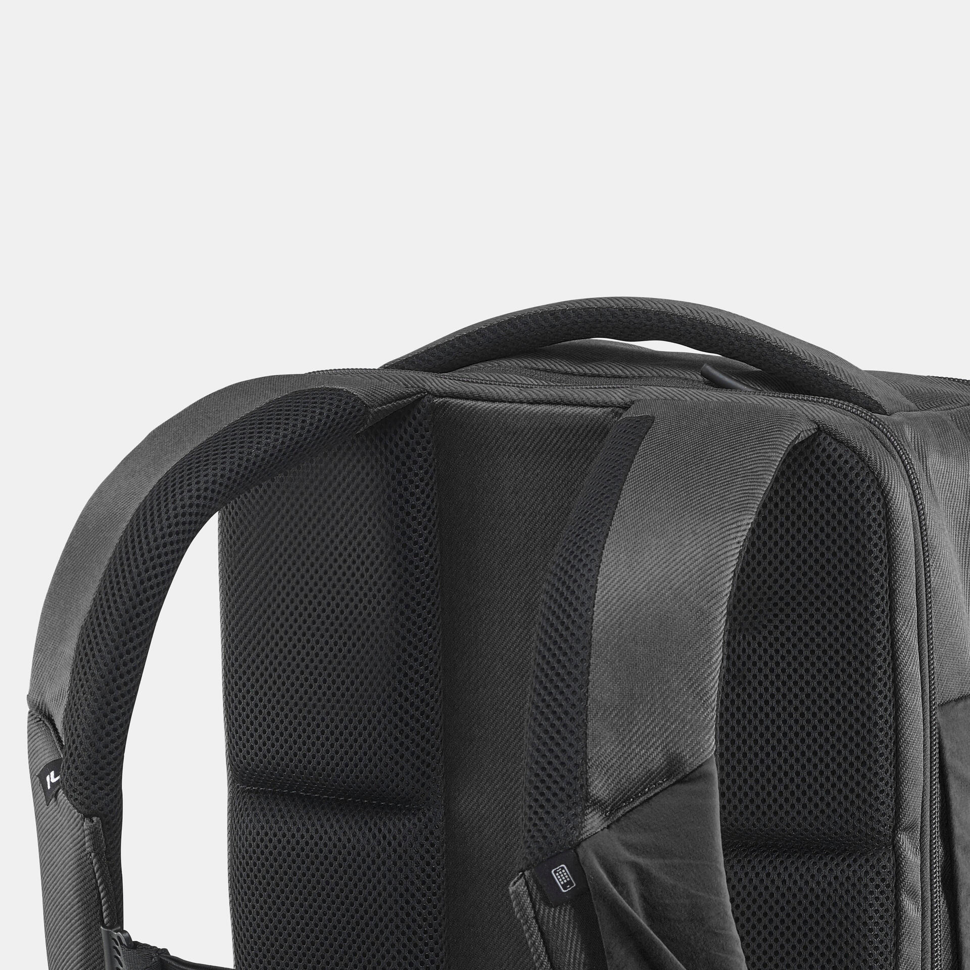 Balo dã ngoại 32L - NH Escape 500 đen