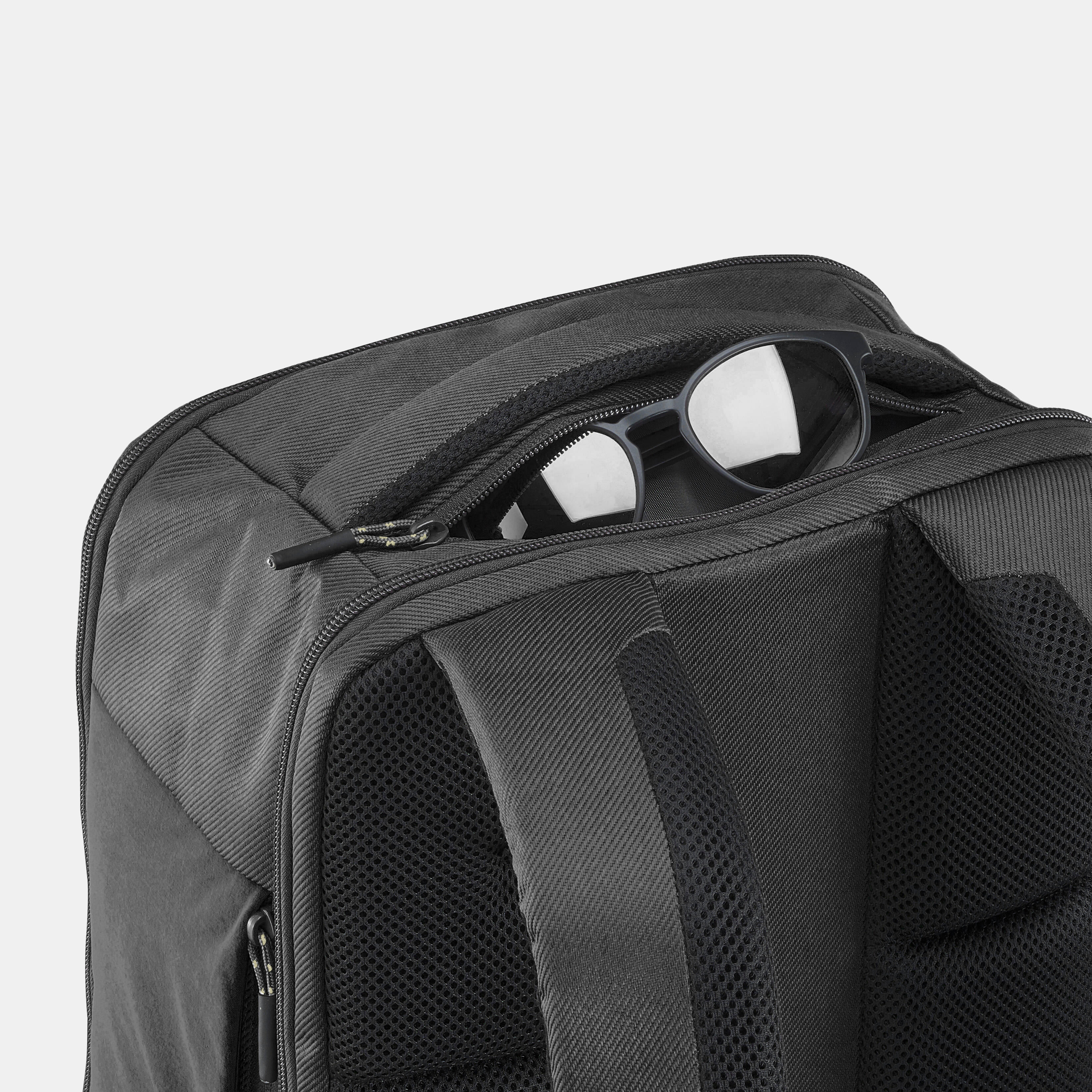 Hiking Backpack 32 L - NH Escape 500 Black - QUECHUA