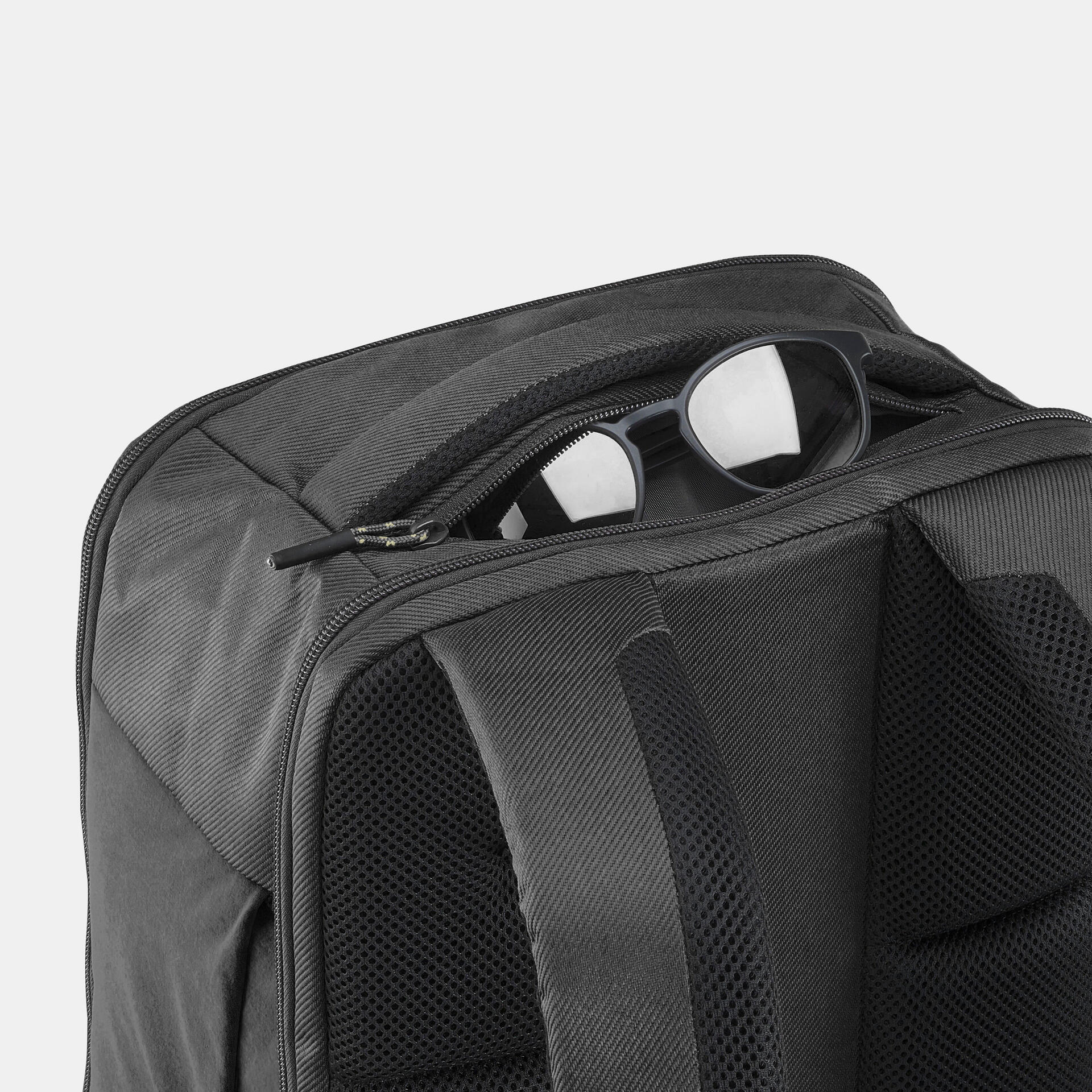 Balo dã ngoại 32L - NH Escape 500 đen