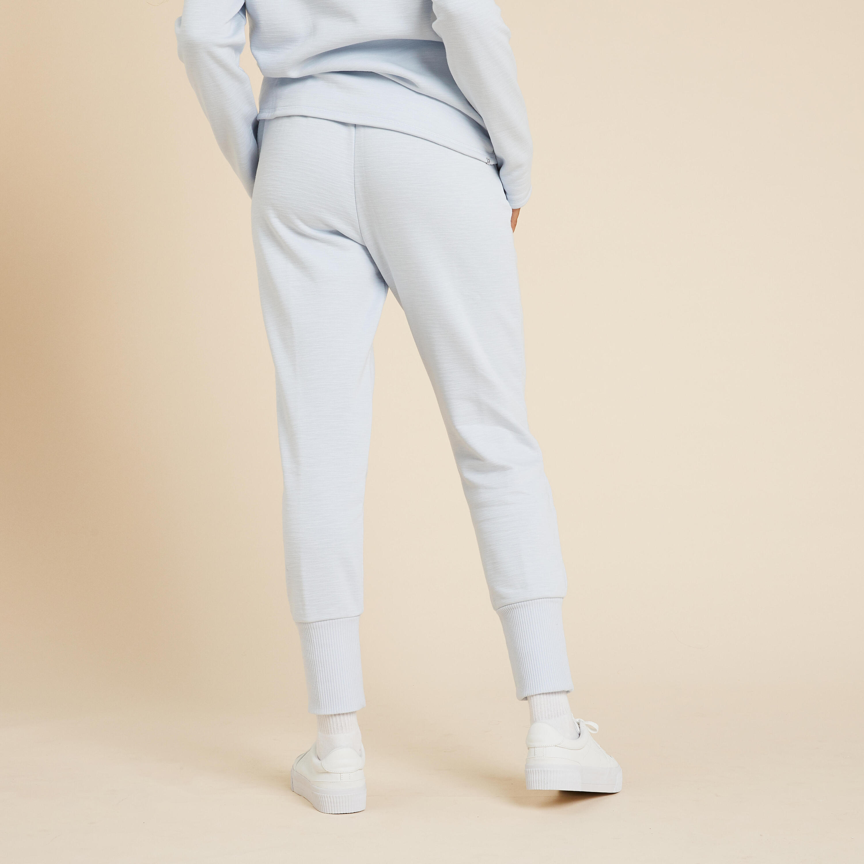 PANTALÓN CARROT MUJER YOGA SUAVE AZUL CLARO  4/8