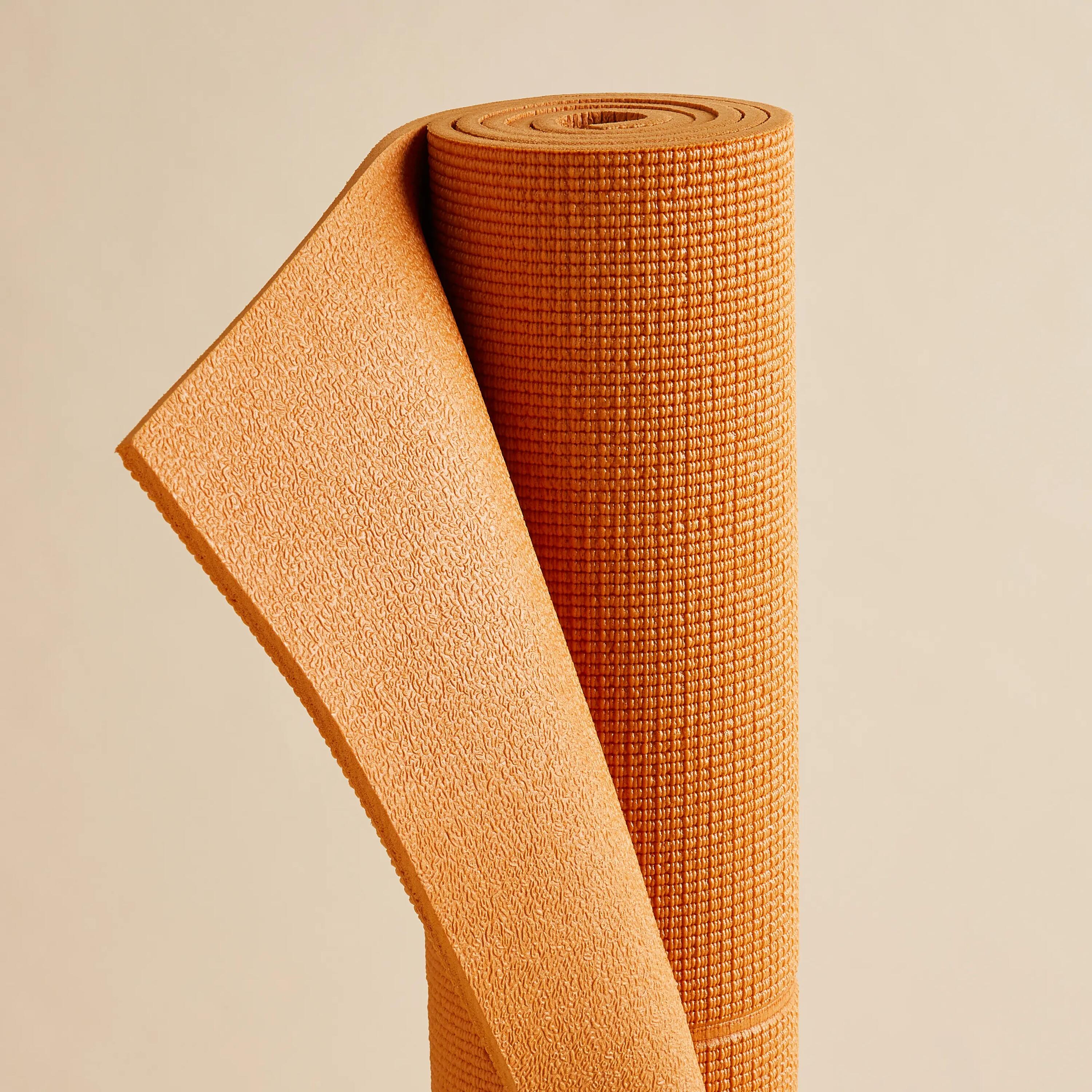 8 mm Grippy and Comfortable Gentle Yoga Mat - Yellow 3/4