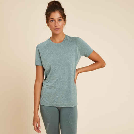 
      Women's Short-Sleeved Dynamic Yoga T-Shirt - Khaki
  