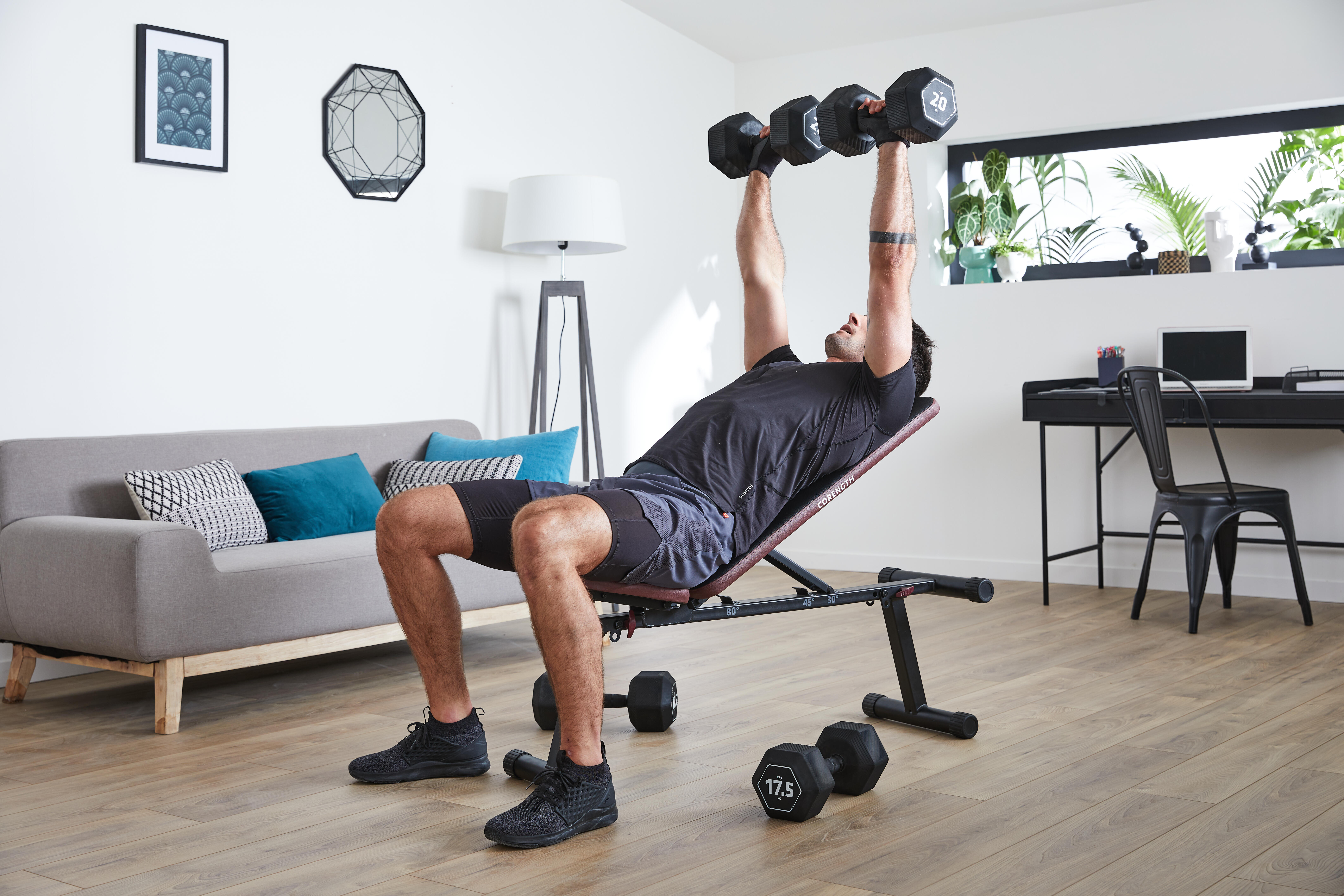 20 kg Weight Training Hex Dumbbell - Black - CORENGTH