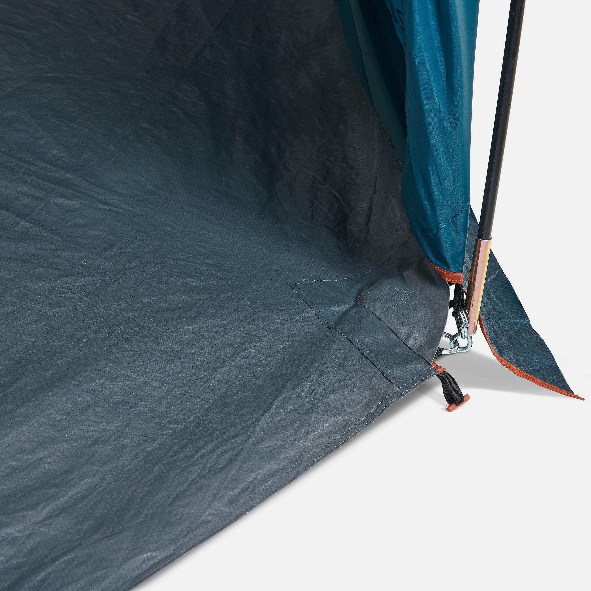 8 Man Tent With Poles - Arpenaz 8.4 21/33