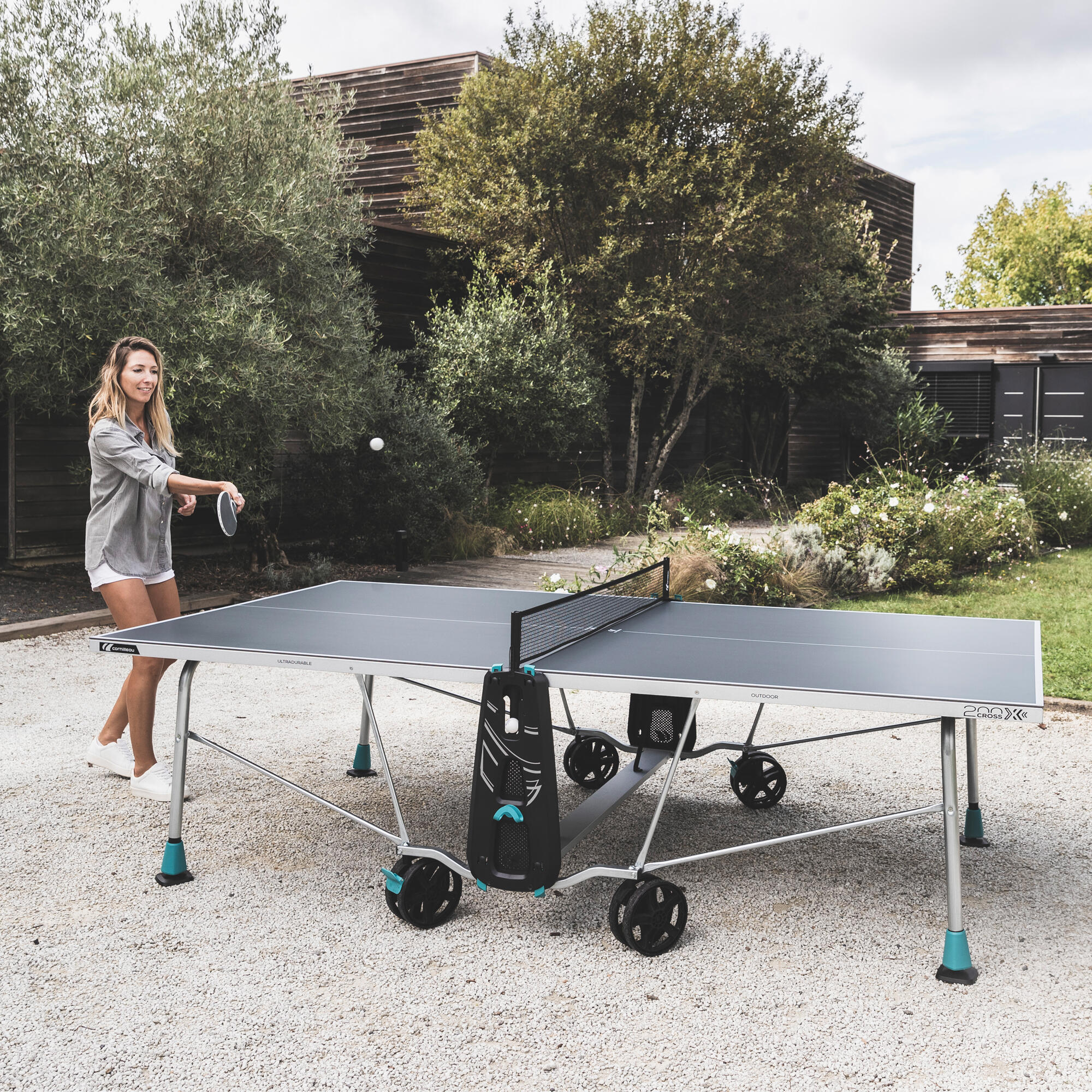 Stół do tenisa stołowego Cornilleau 200X outdoorowy 10/17