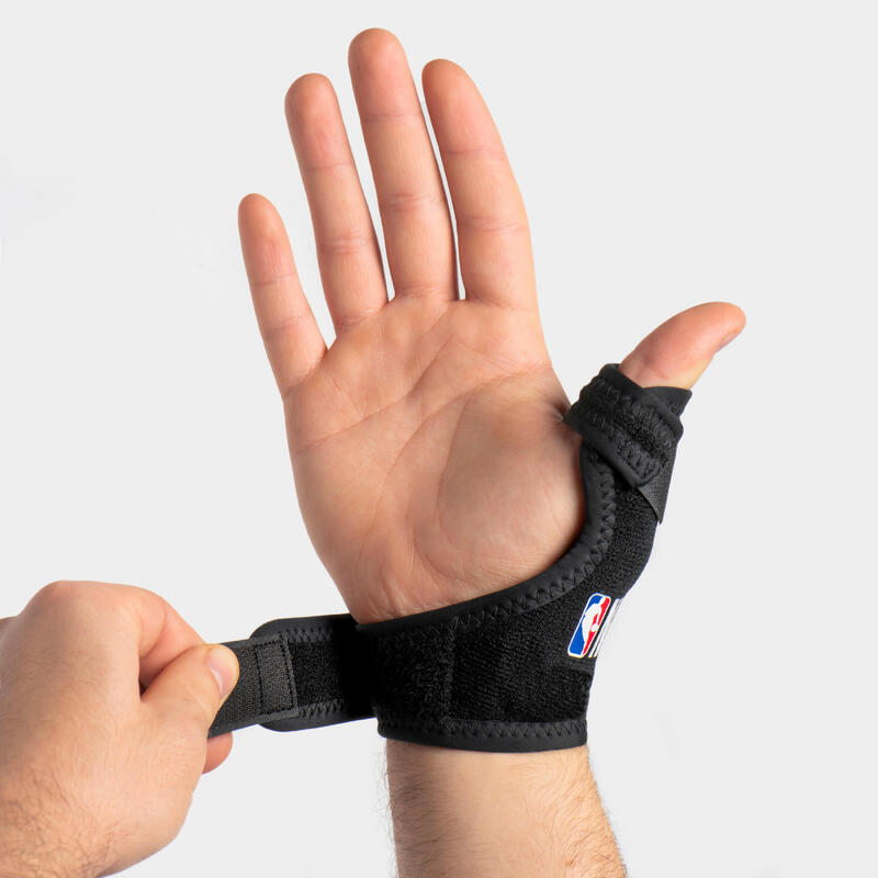 Adult NBA Left/Right Thumb Support Strap Strong 500 - Black