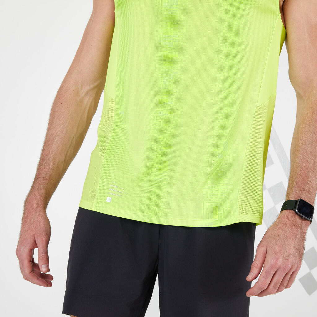 POLERA SIN MANGAS DE RUNNING HOMBRE KIPRUN RUN LIGHT VERDE MENTA 