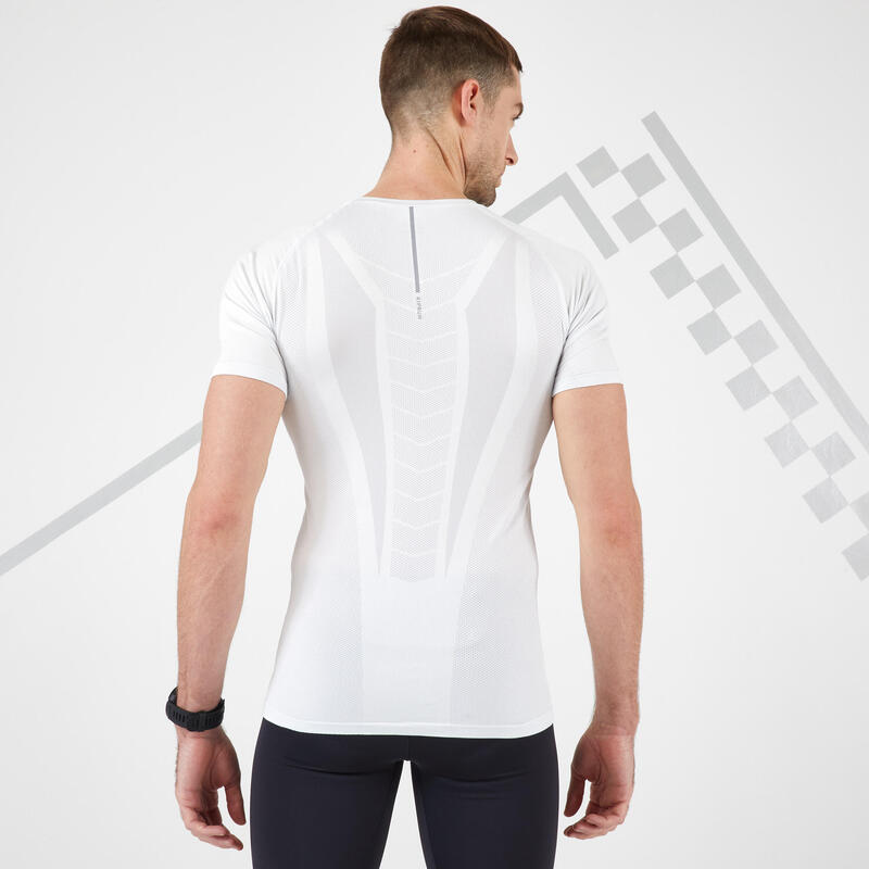 T-shirt de Corrida sem Costuras Homem Run 500 Confort Skin Branco