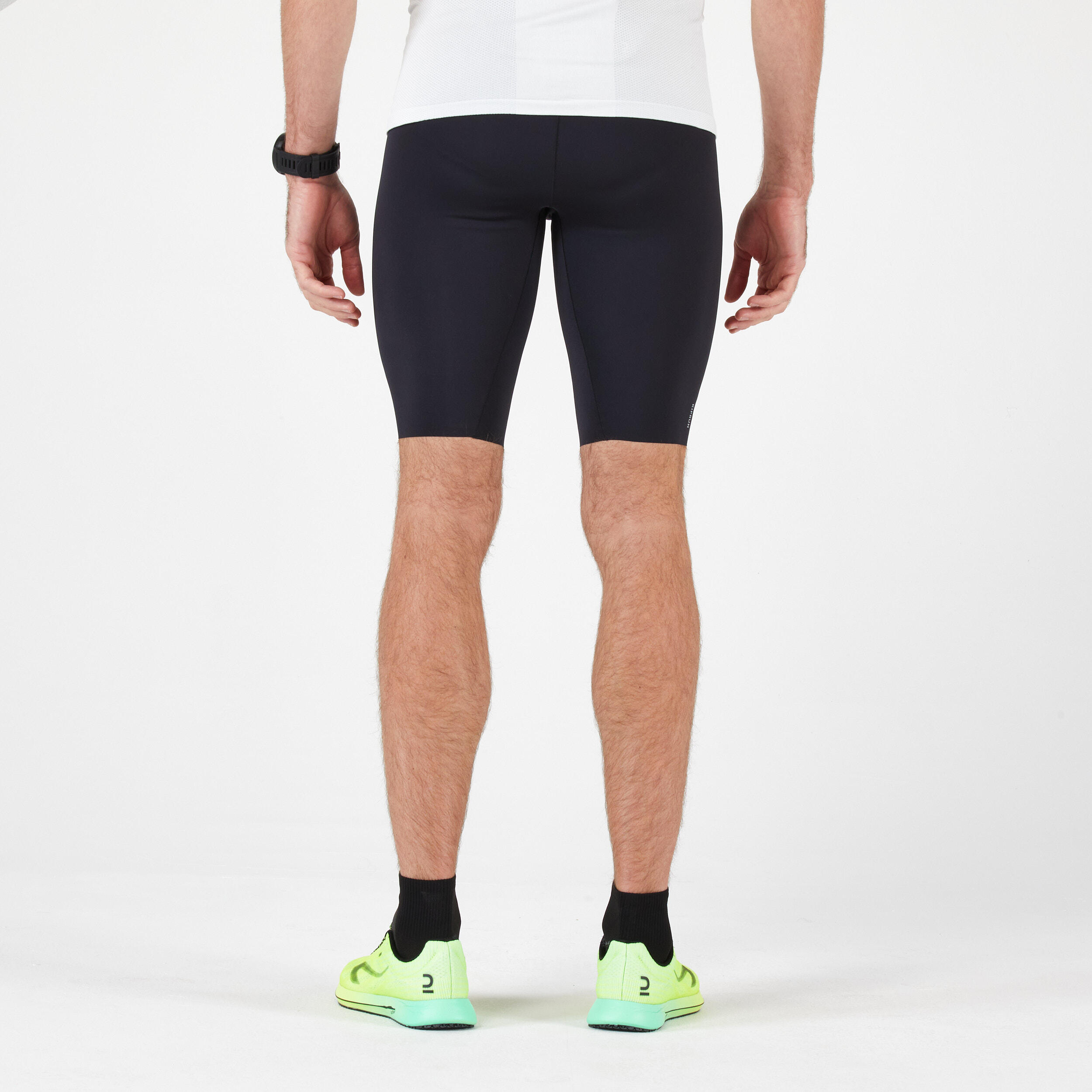 KIPRUN PANTALONCINI DA CORSA DA UOMO, NERO