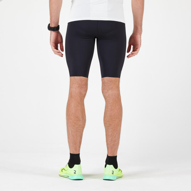 Mallas running cortas Hombre Kiprun negro