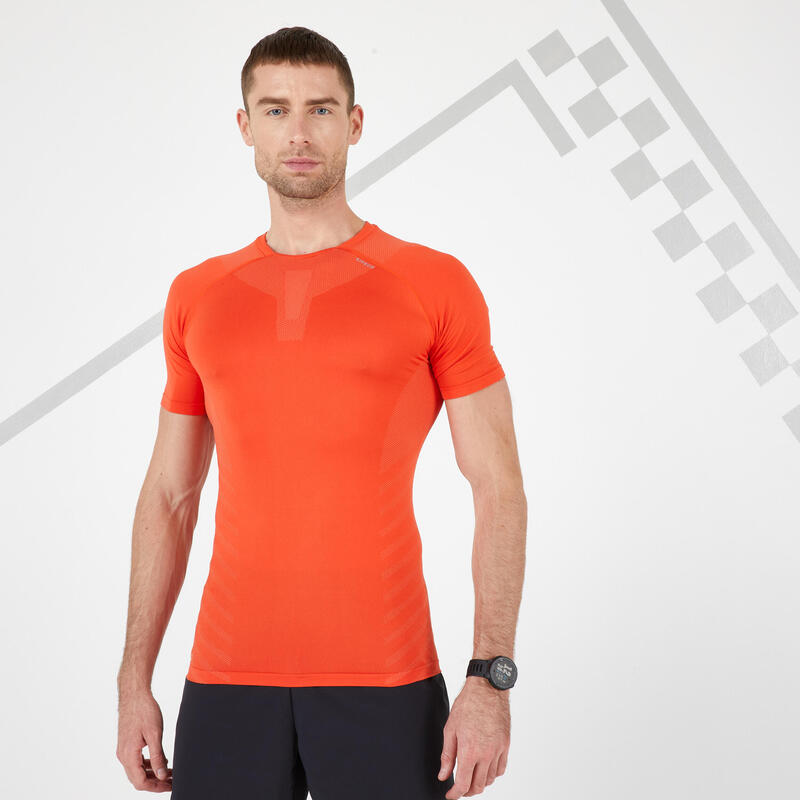 男款透氣跑步 T 恤 Kiprun Skincare - 限量版紅色