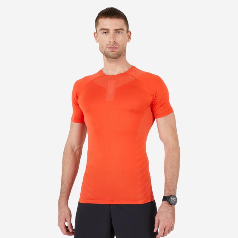 T-SHIRT RUNNING HOMME RESPIRANT KIPRUN SKINCARE ROUGE EDITION LIMITEE
