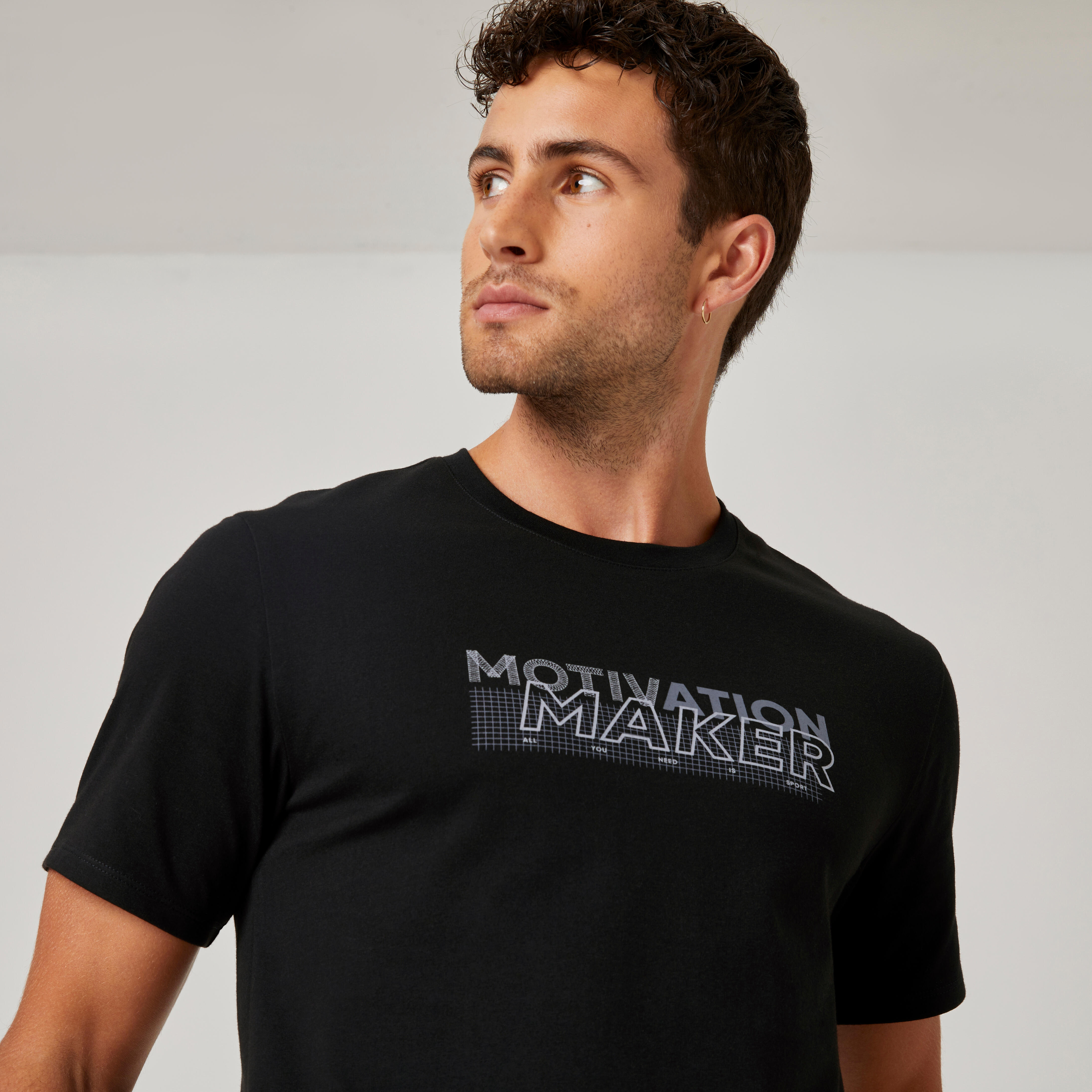 Men's Short-Sleeved Fitted-Cut Crew 