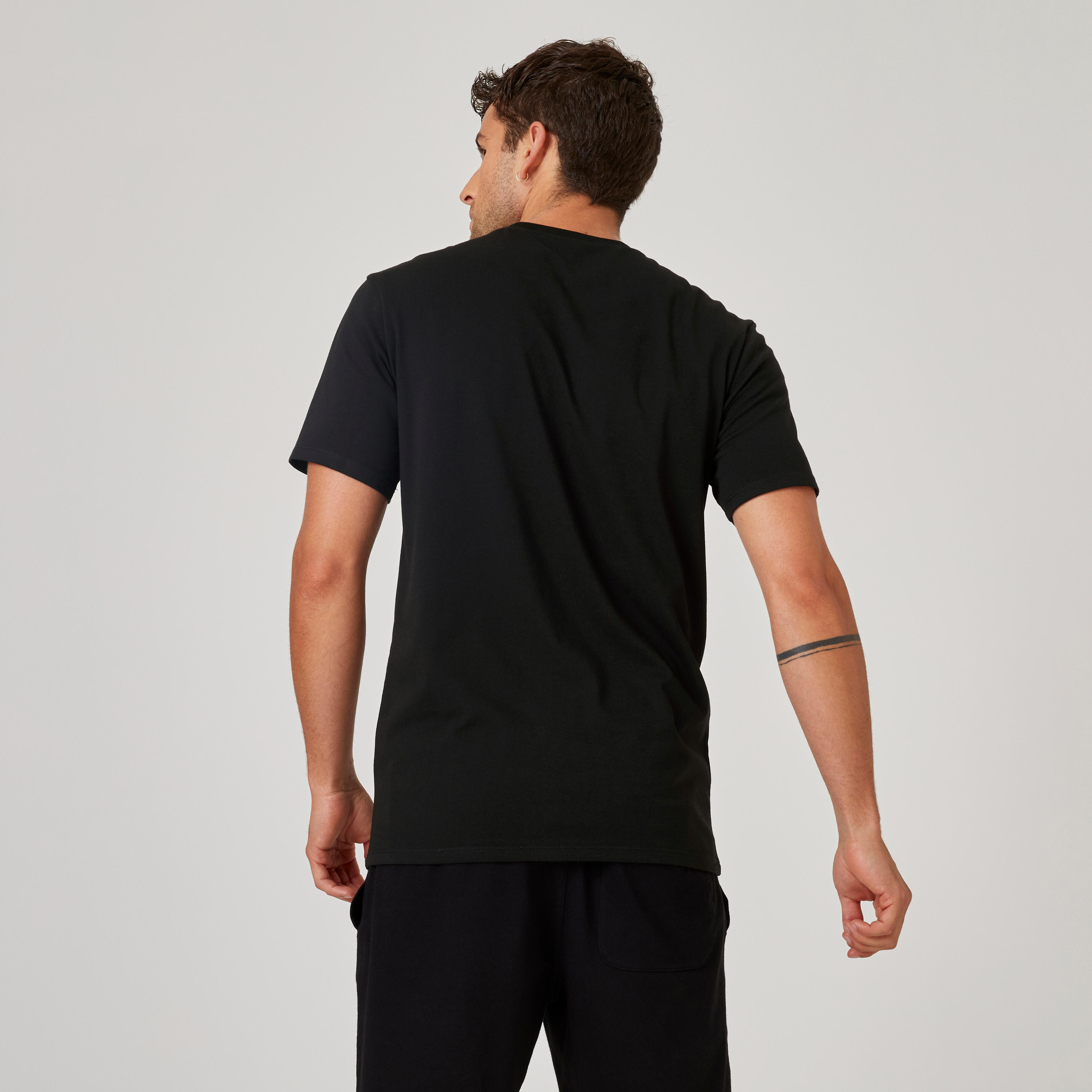 Men's Short-Sleeved Fitted-Cut Crew 