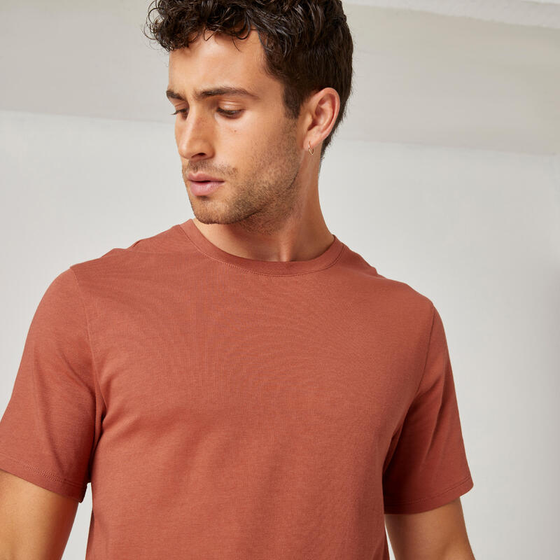 T-shirt uomo fitness 500 slim misto cotone seppia
