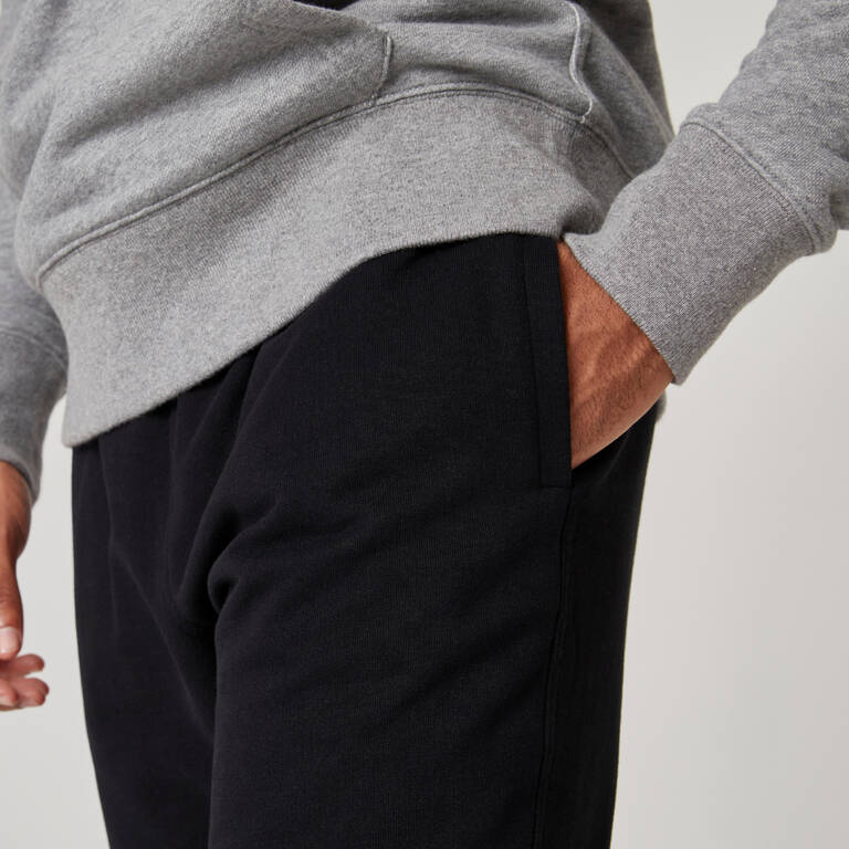 Men's comfortable slim-fit fitness jogging bottoms, black