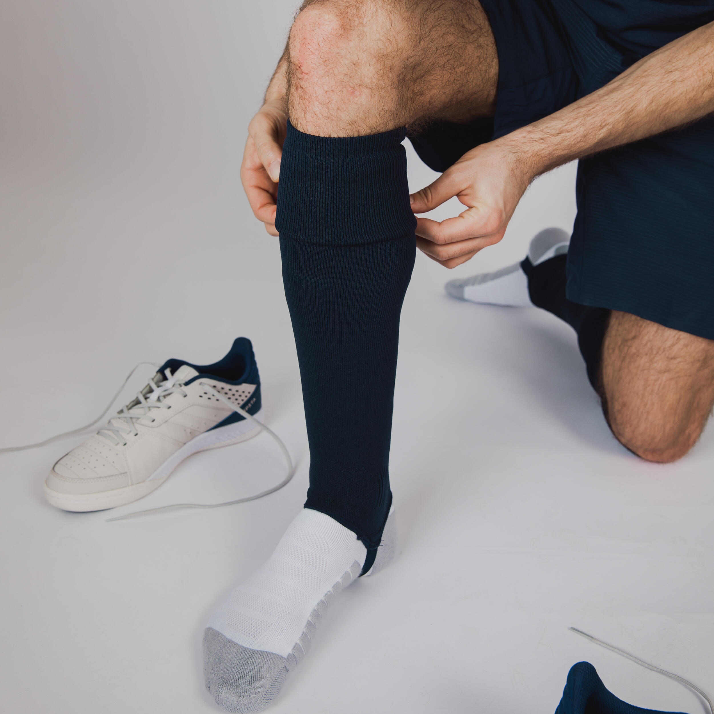 elastico futsal shoes