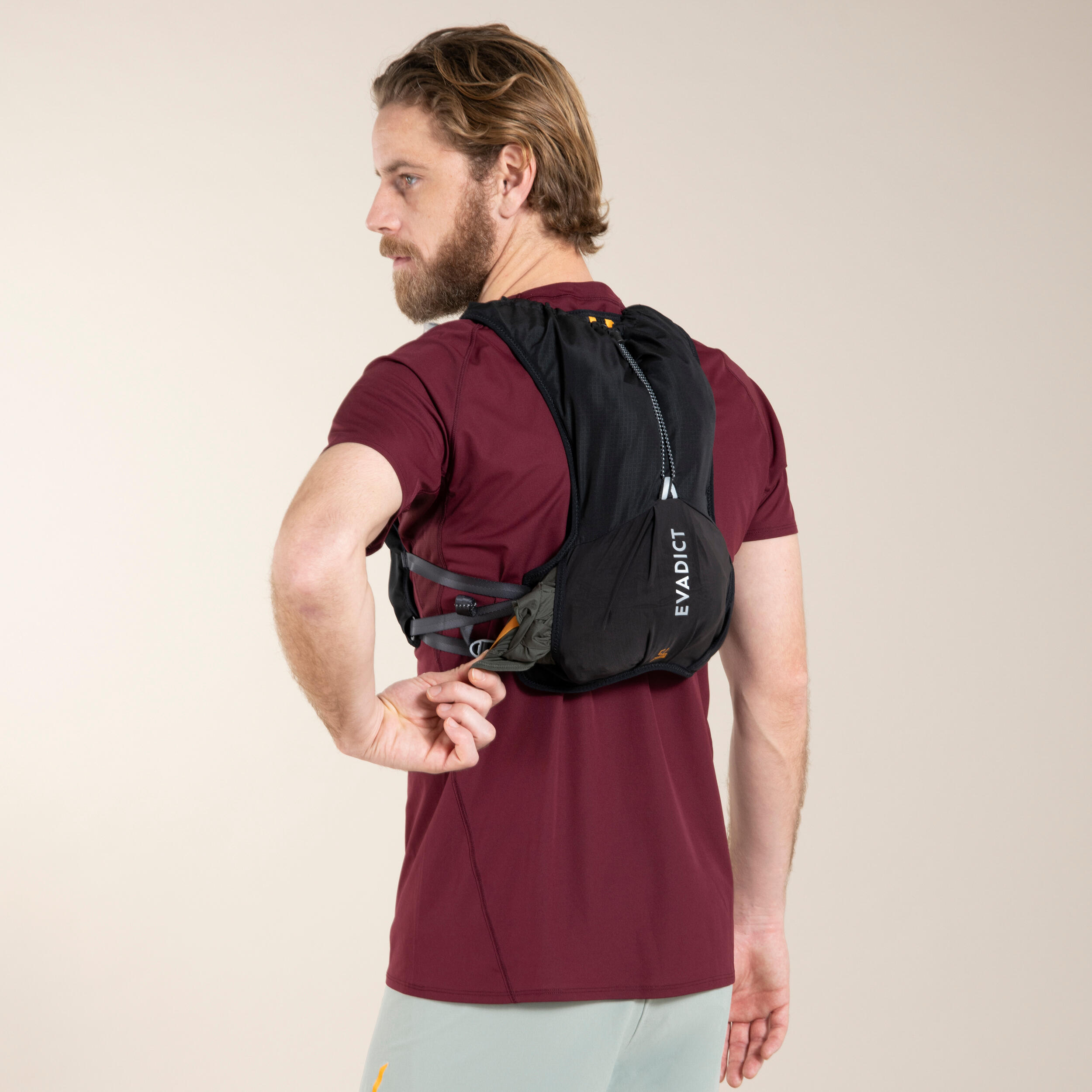 MOCHILA TRAIL RUNNING 5L TURQUESA SE VENDE CON BOLSA DE AGUA 1L
