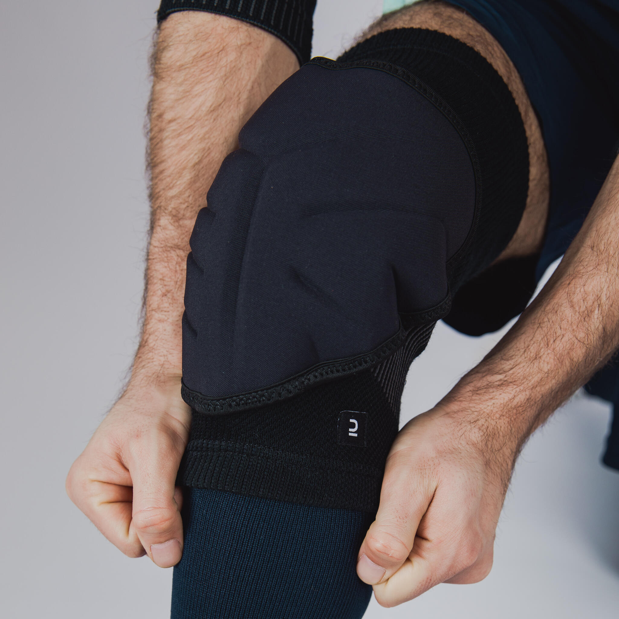 Genouillères de protection noires gardien de Futsal 5/6