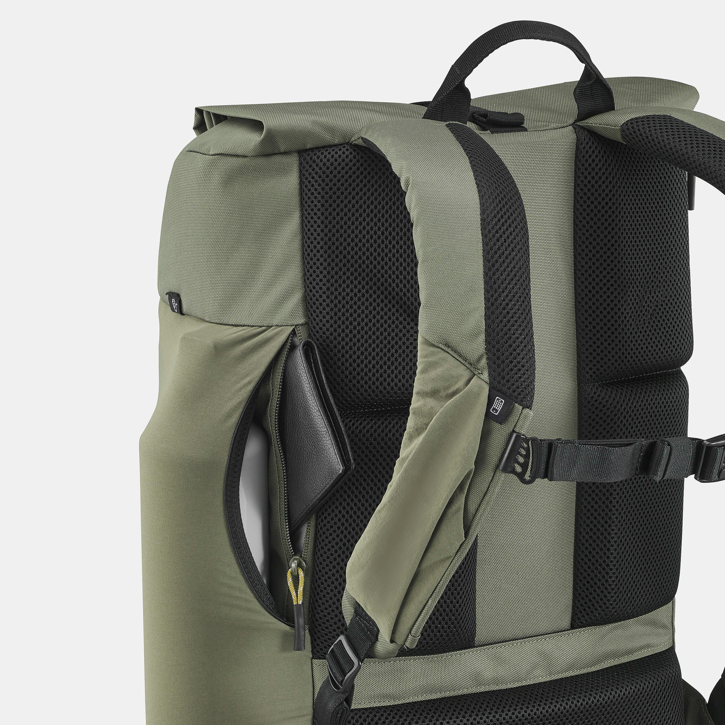 Zaino trekking NH500 Escape Rolltop 32L | verde oliva 11/17