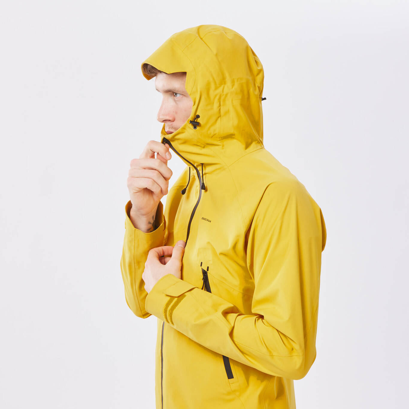 Men's Hiking Lightweight Waterproof Jacket MH500 Decathlon