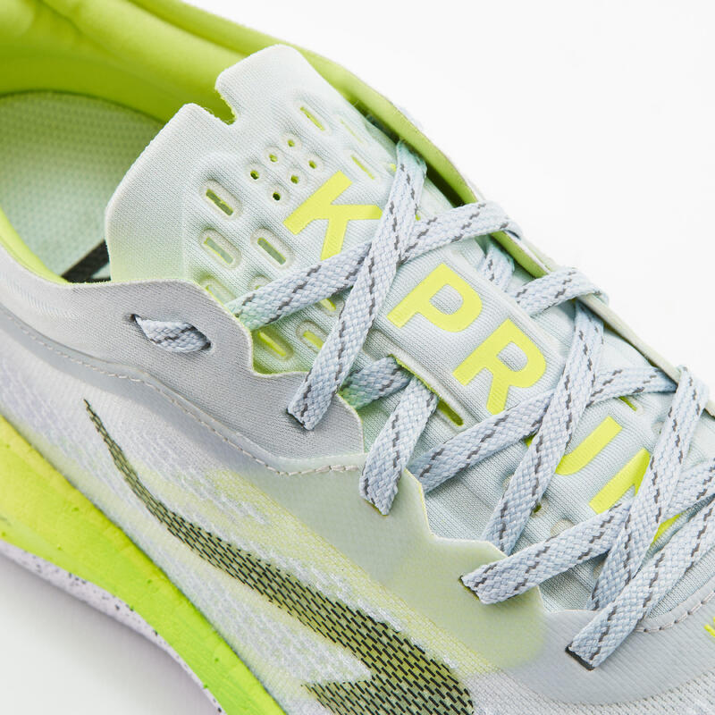 MEN'S RUNNING SHOES KIPRUN KD500 2 - GREY/YELLOW