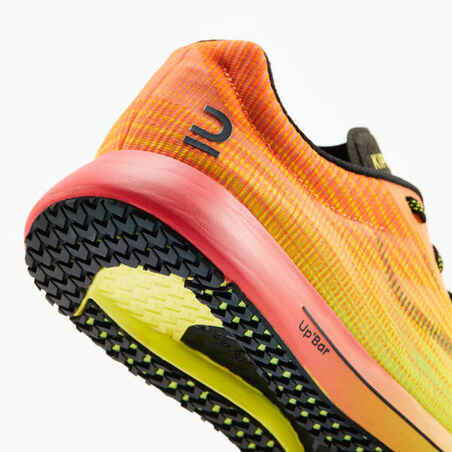 Kiprun KD800 Men's Running Shoes - yellow pink