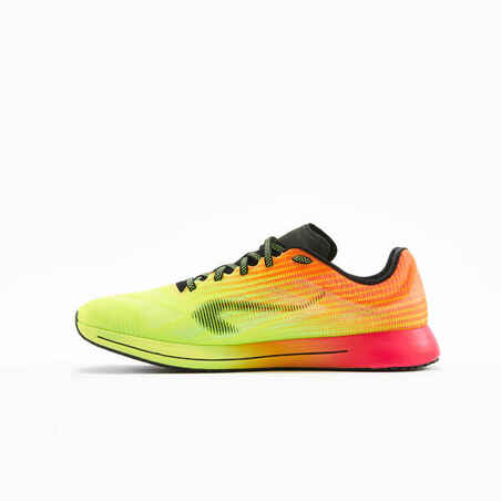 Kiprun KD800 Men's Running Shoes - yellow pink