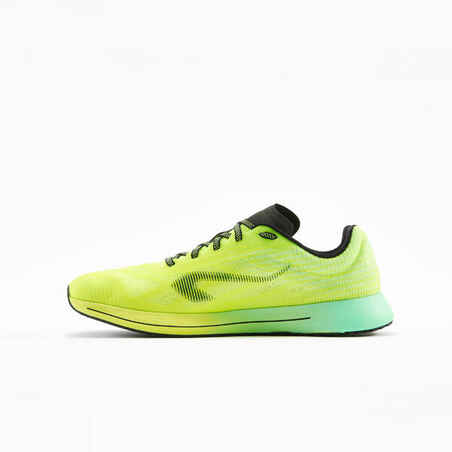 Men's running shoes - KIPRUN KD800 - green yellow