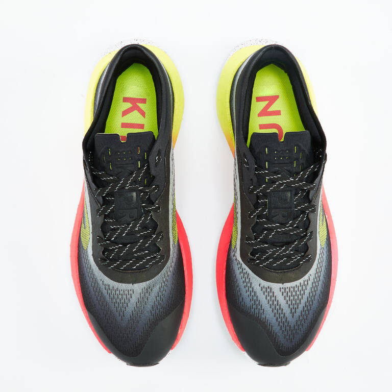 MEN'S RUNNING SHOES KIPRUN KD500 2 - BLACK/PINK/YELLOW